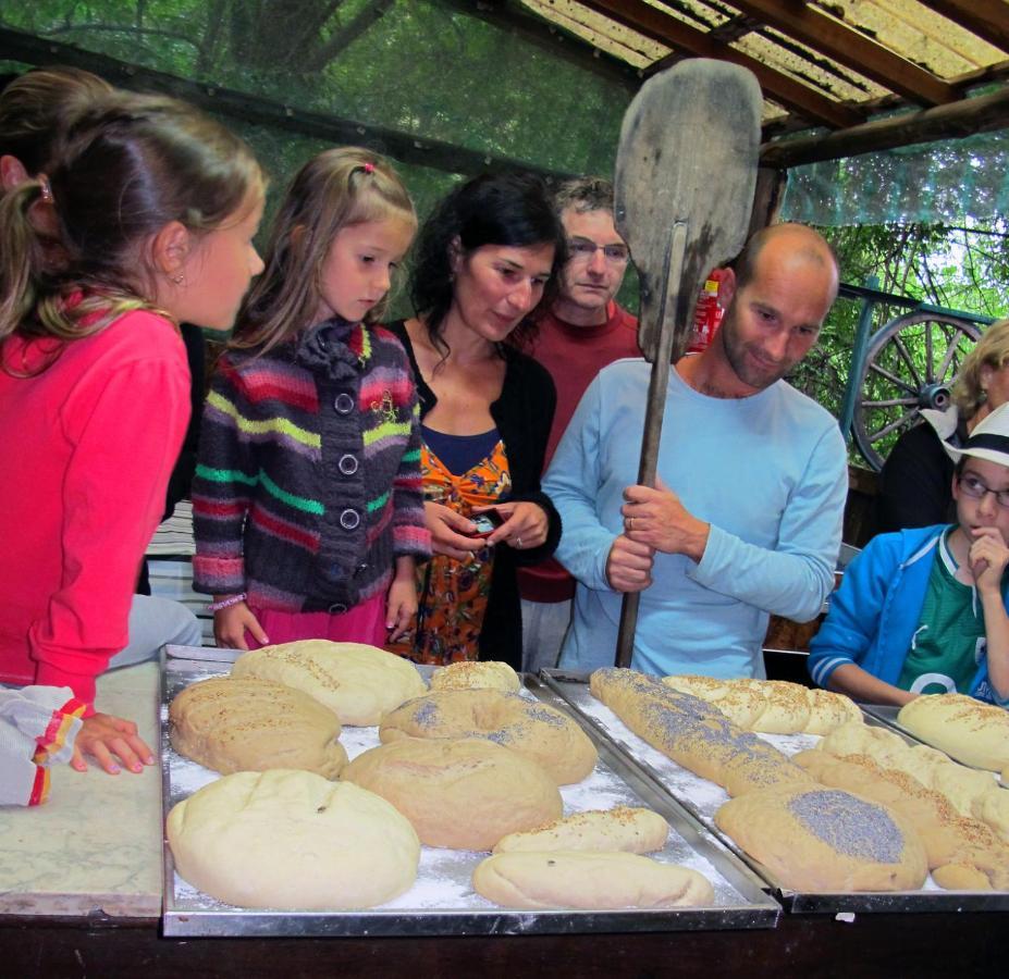 Camping Le P'Tit Bonheur Escaro المظهر الخارجي الصورة